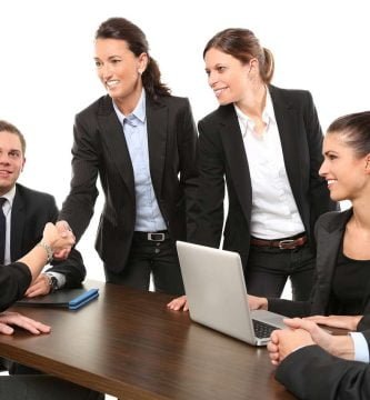 La comunicación en el trabajo como base para la eficacia del trabajo en equipo