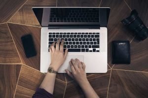 Deja atrás los apuntes aburridos: aprende cómo hacerlos bonitos en Word.